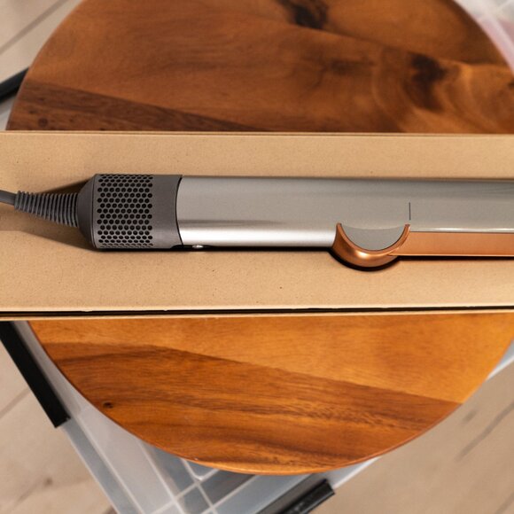 Dyson Airstrait Hair Straightener Flat Iron Nickel Copper - Used Once - Picture 2 of 6